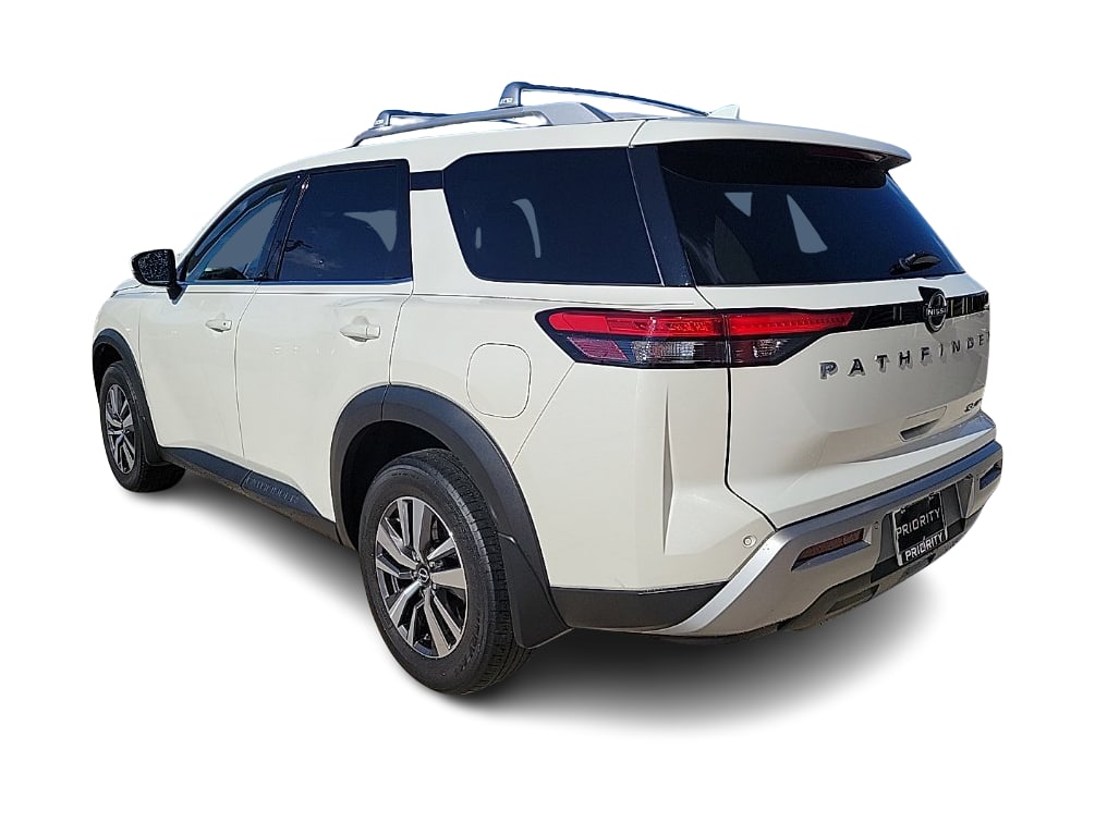 Thumbnail: 2023 Nissan Pathfinder - 4