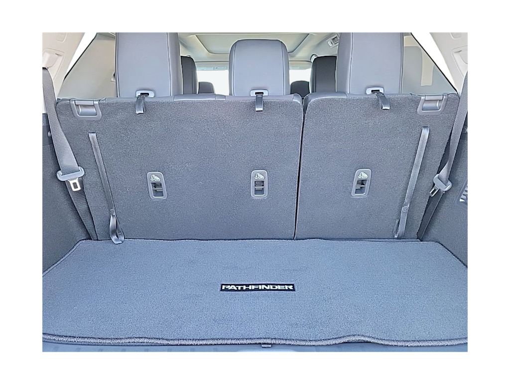 Thumbnail: 2026 Nissan Pathfinder - 14