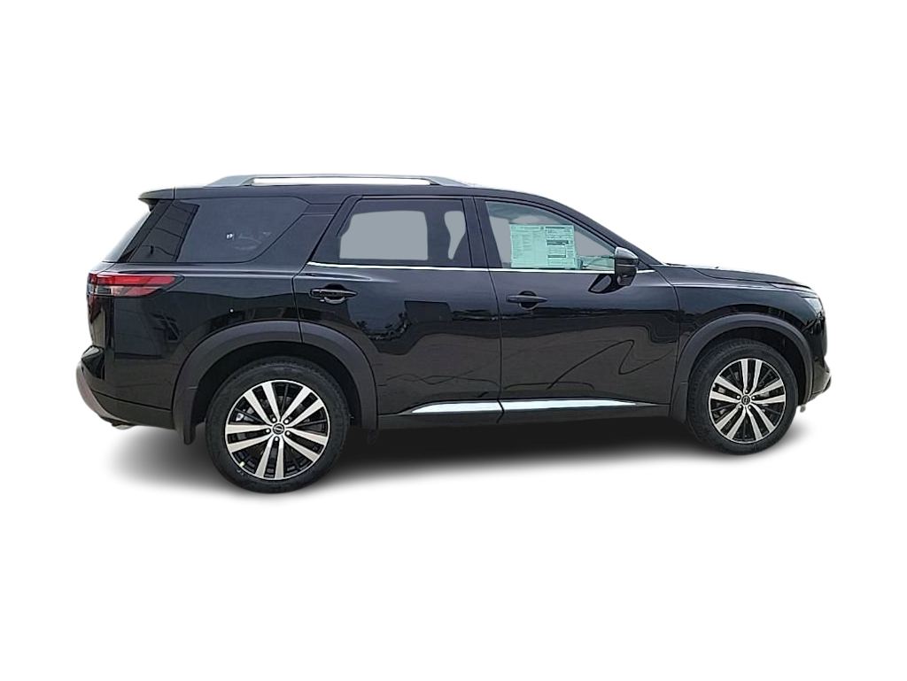 Thumbnail: 2025 Nissan Pathfinder - 18