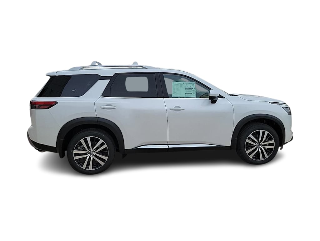 Thumbnail: 2025 Nissan Pathfinder - 17
