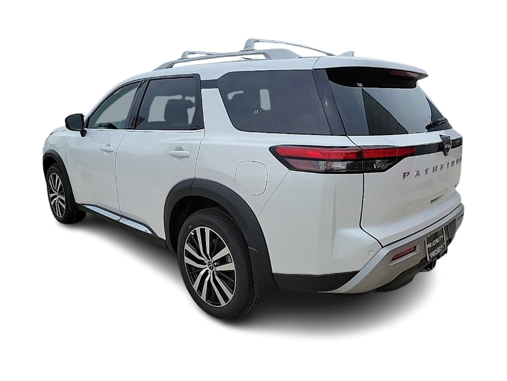 Thumbnail: 2025 Nissan Pathfinder - 4