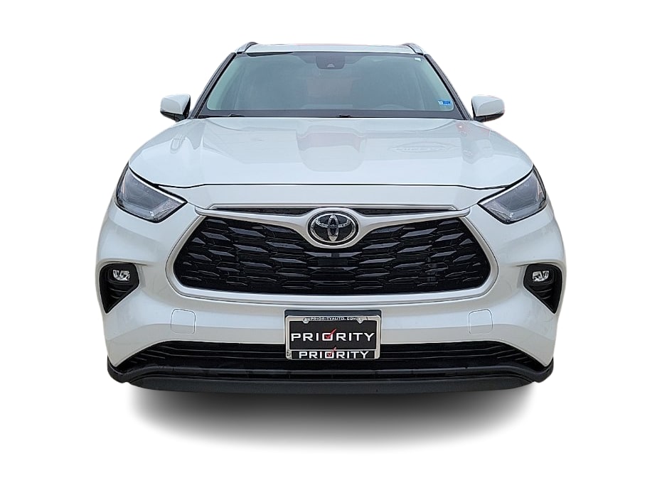 Thumbnail: 2023 Toyota Highlander - 5