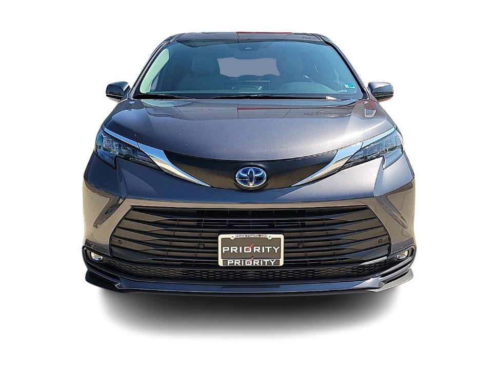 Thumbnail: 2025 Toyota Sienna - 5