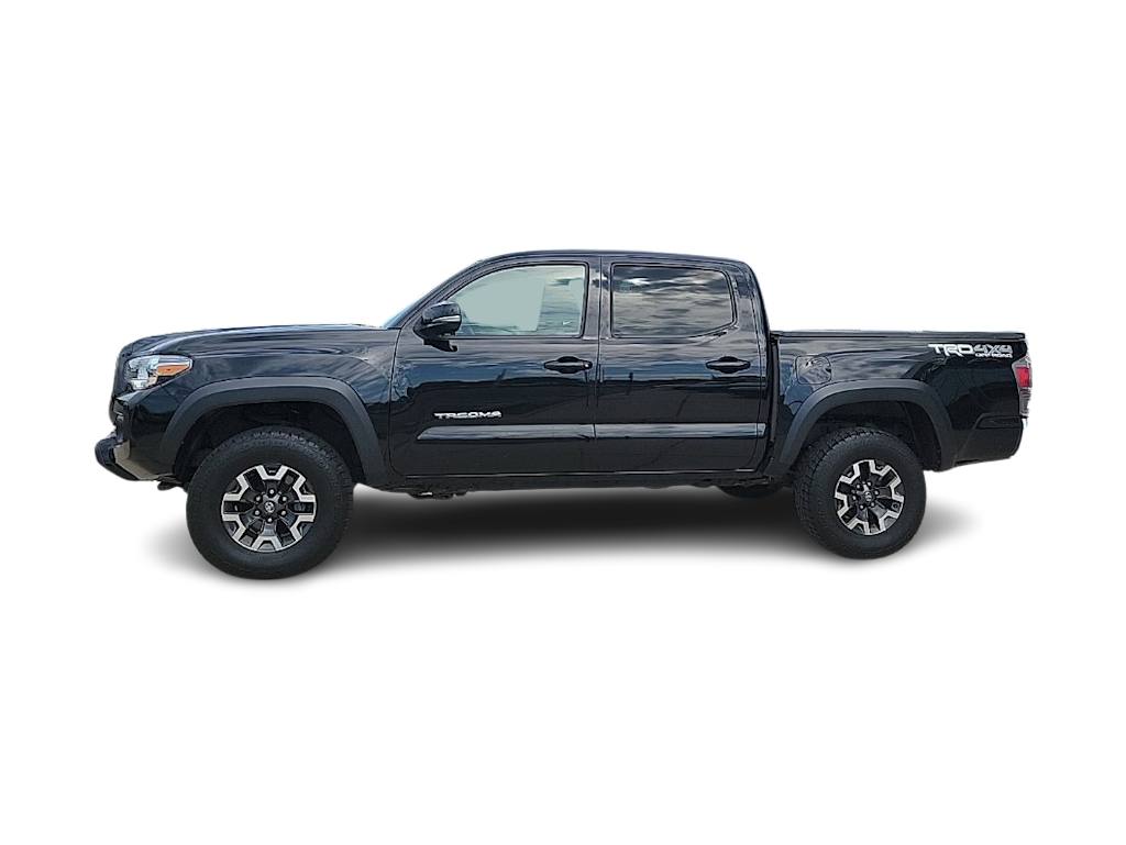 Thumbnail: 2021 Toyota Tacoma - 3