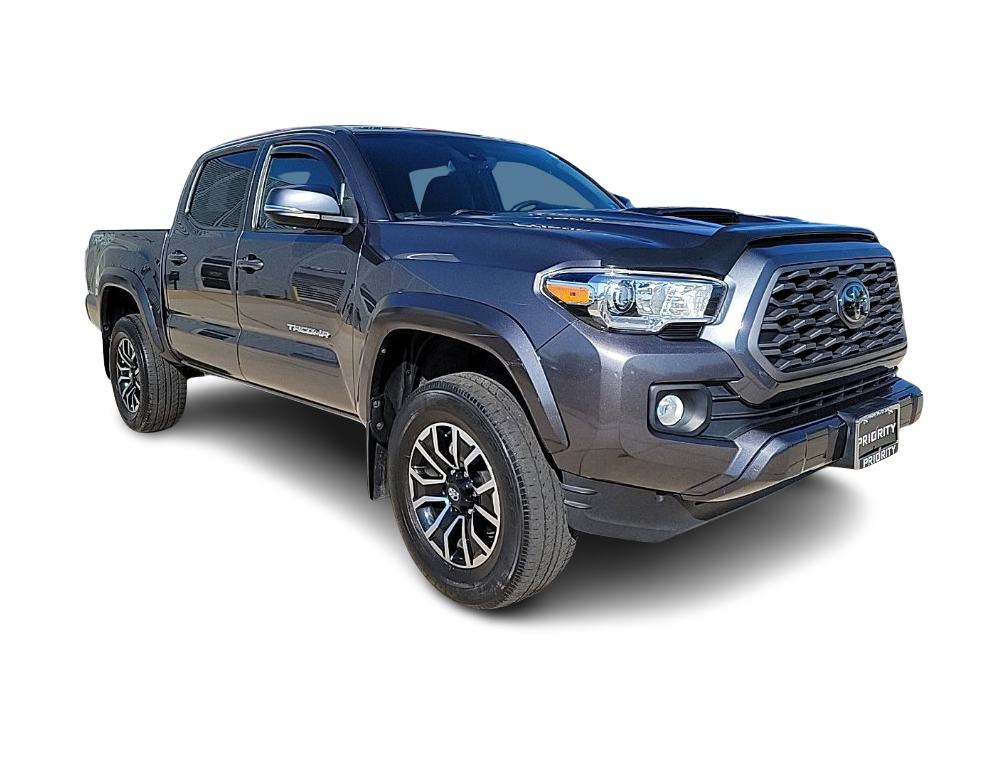 Thumbnail: 2021 Toyota Tacoma - 18