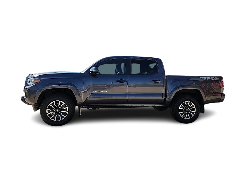 Thumbnail: 2021 Toyota Tacoma - 3
