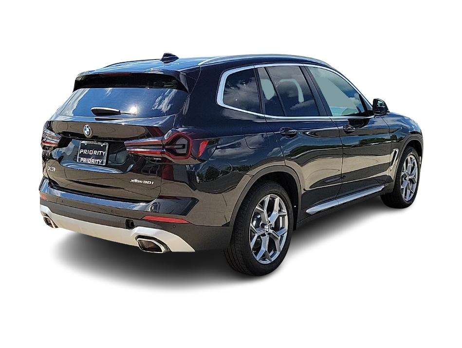 Thumbnail: 2023 BMW X3 - 14