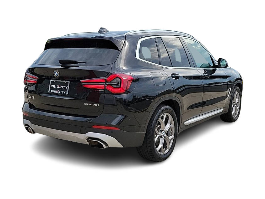 Thumbnail: 2022 BMW X3 - 17