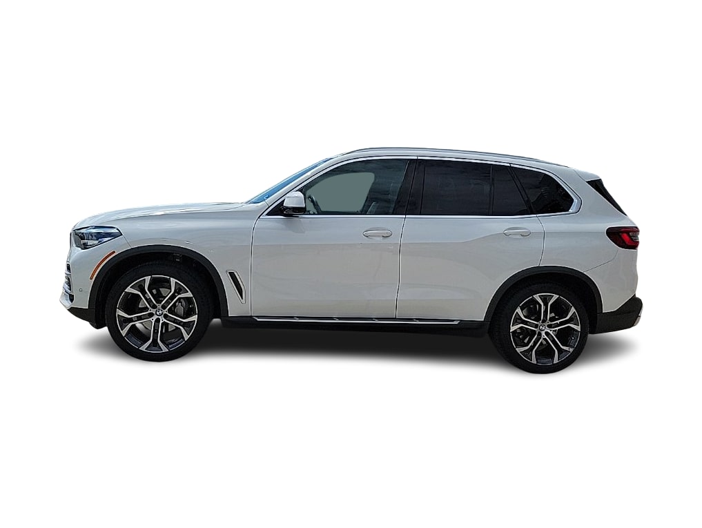 Thumbnail: 2023 BMW X5 - 3