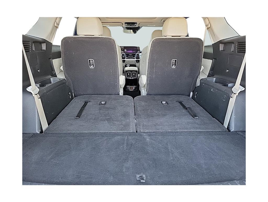 Thumbnail: 2022 Kia Sorento - 28