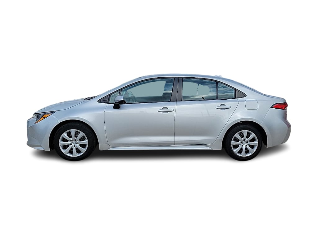 Thumbnail: 2022 Toyota Corolla - 3