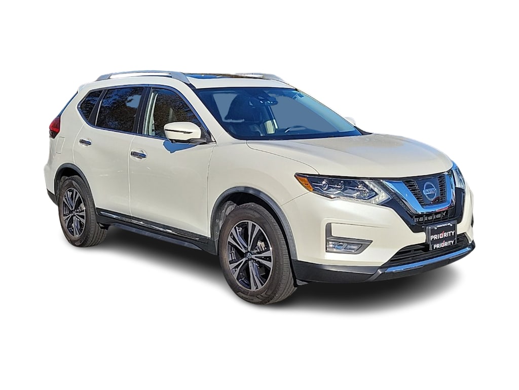 Thumbnail: 2017 Nissan Rogue - 19