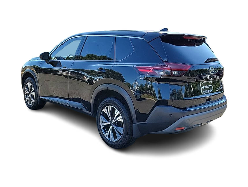 Thumbnail: 2021 Nissan Rogue - 4