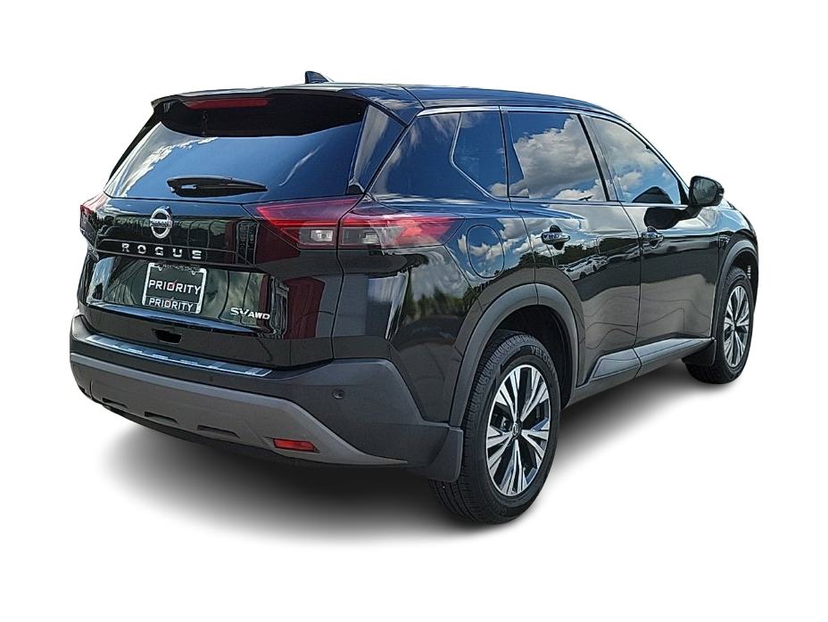 Thumbnail: 2021 Nissan Rogue - 16