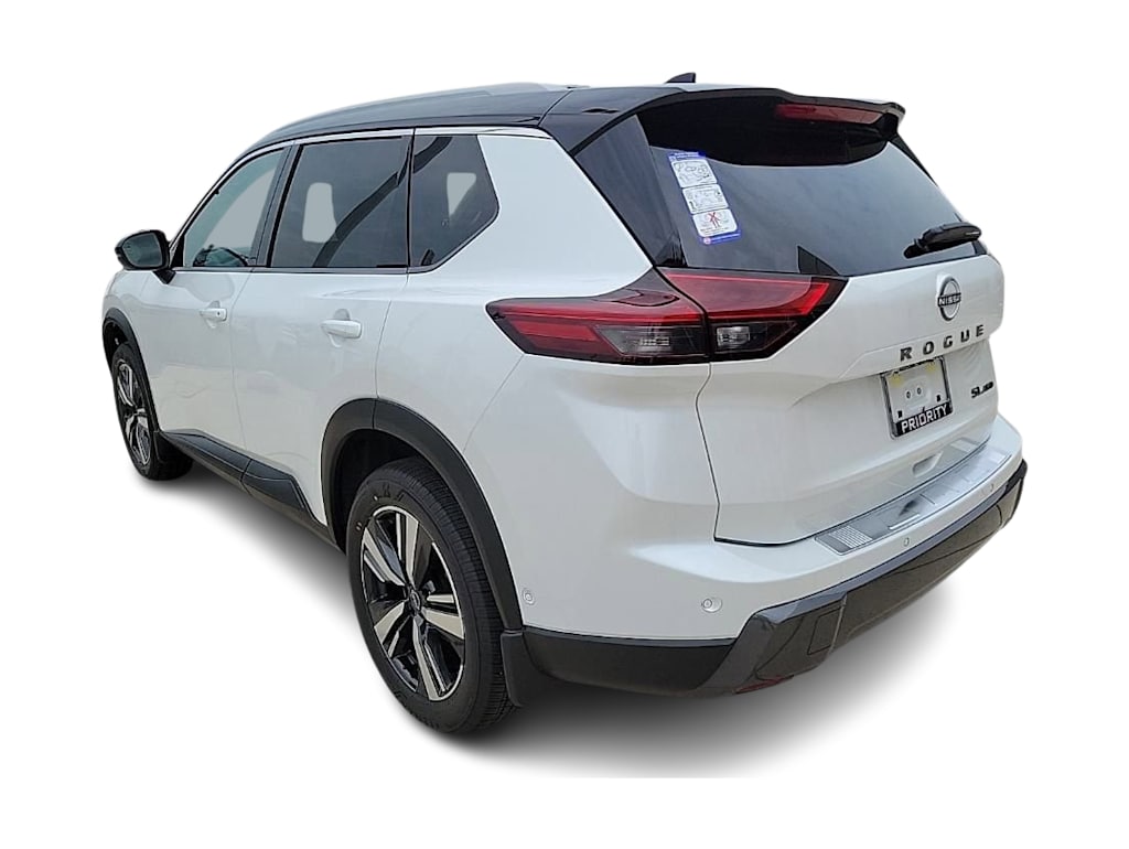 Thumbnail: 2025 Nissan Rogue - 4