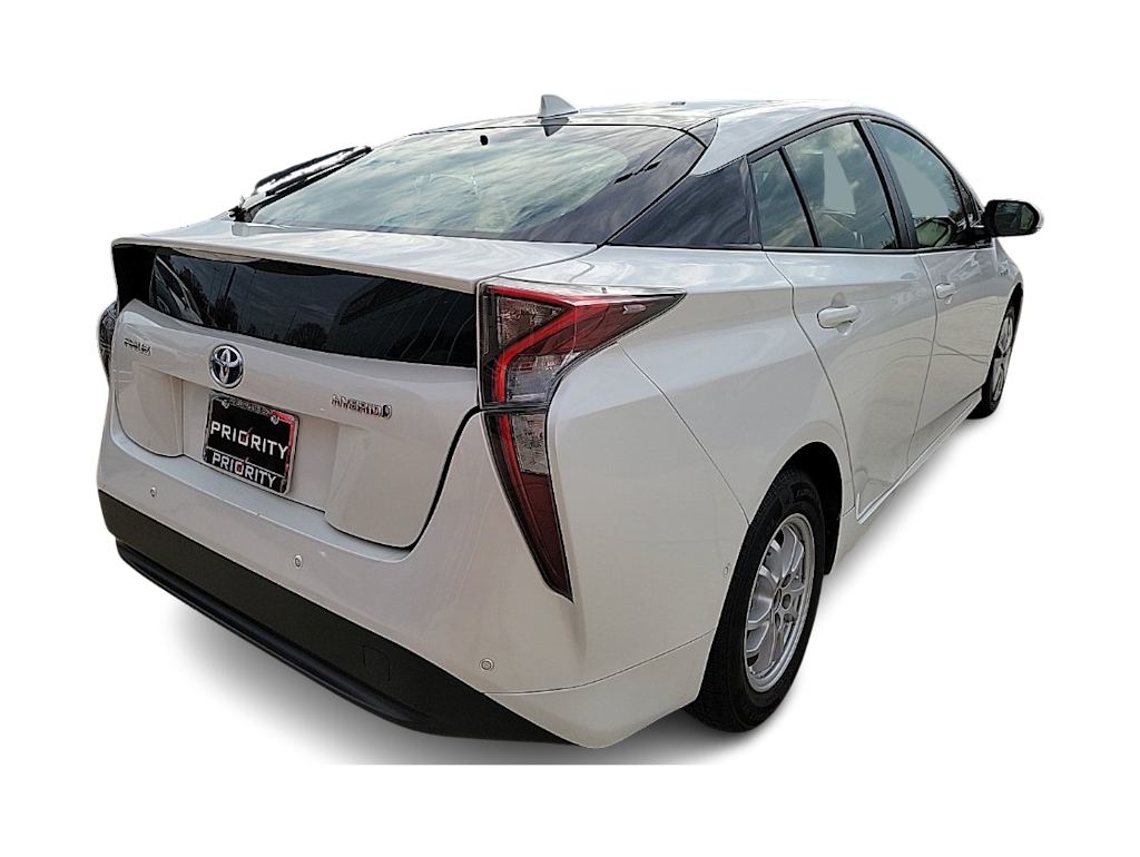 Thumbnail: 2018 Toyota Prius - 17