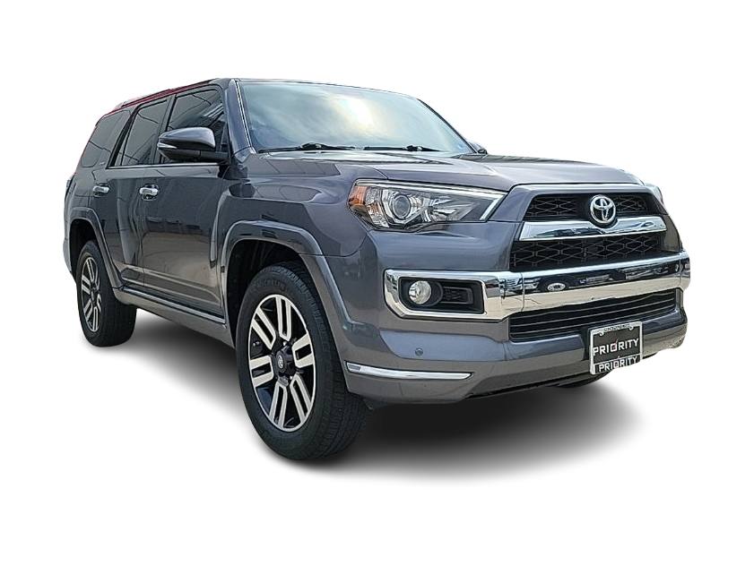 Thumbnail: 2014 Toyota 4Runner - 17