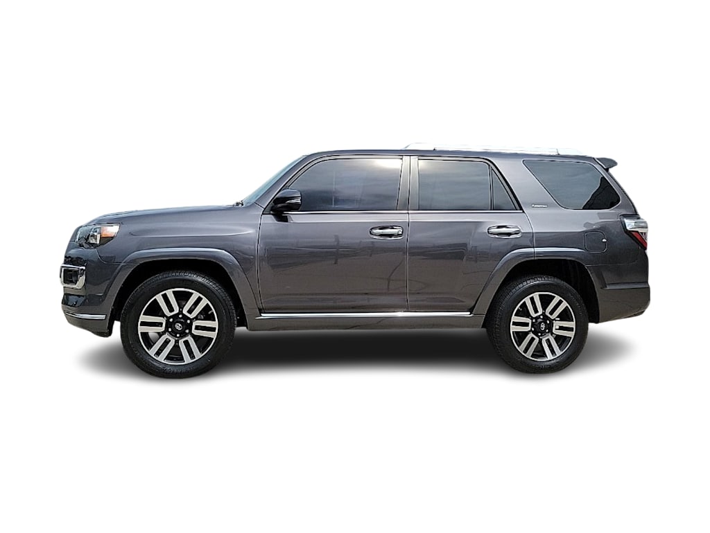 Thumbnail: 2014 Toyota 4Runner - 3