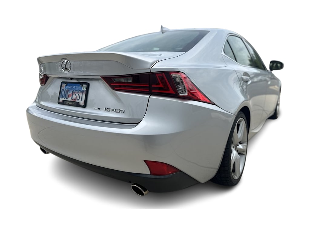 Thumbnail: 2015 Lexus IS - 18