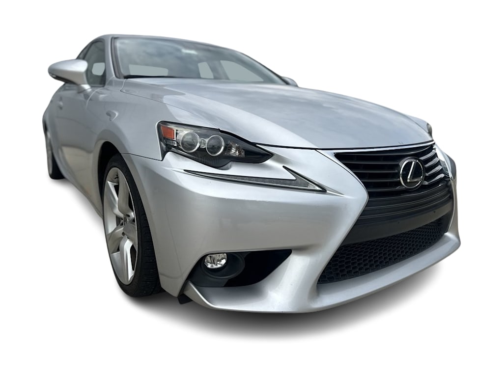 Thumbnail: 2015 Lexus IS - 17