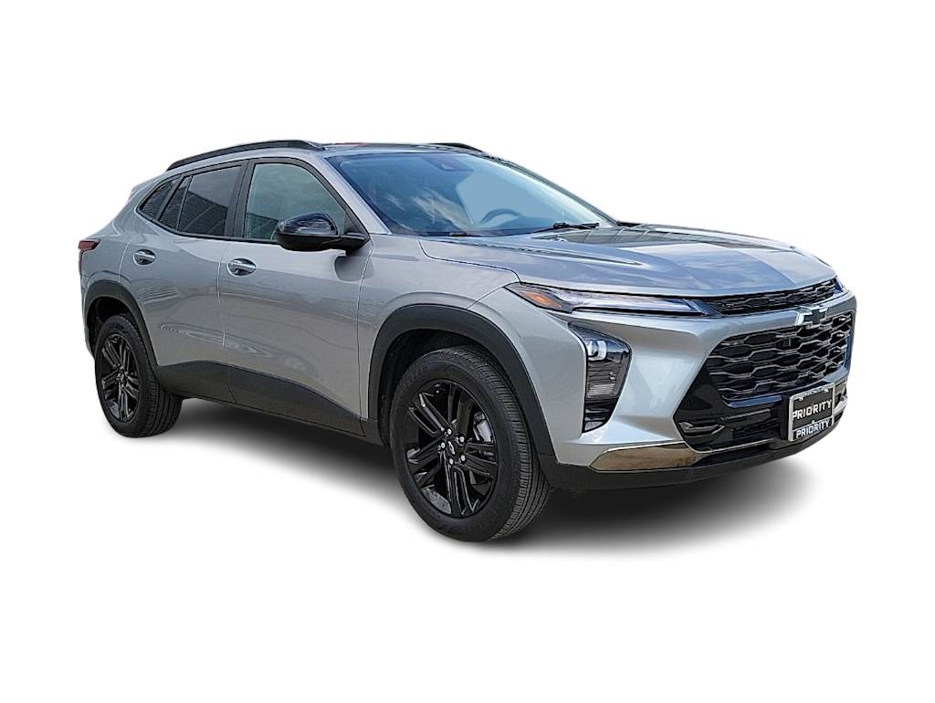 Thumbnail: 2025 Chevrolet Trax - 18