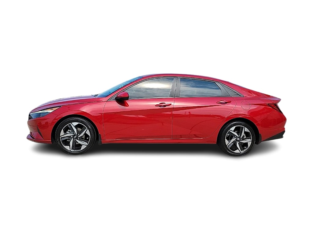 Thumbnail: 2023 Hyundai Elantra - 3