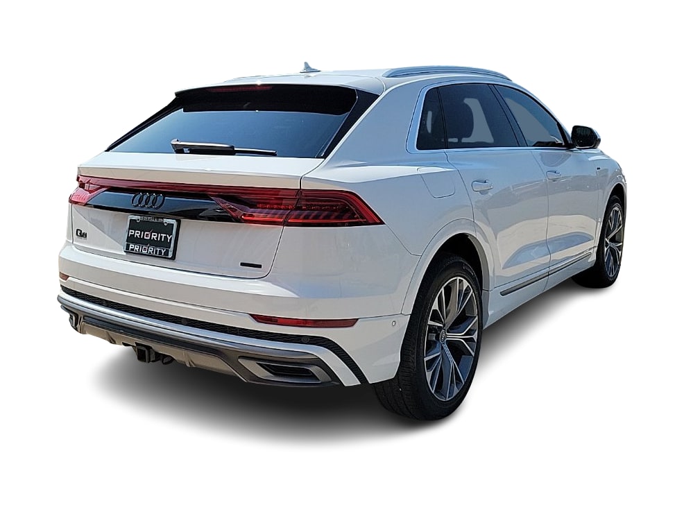 Thumbnail: 2021 Audi Q8 - 17