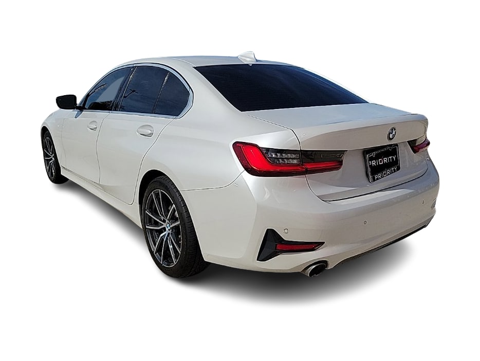 Thumbnail: 2019 BMW 3 Series - 4