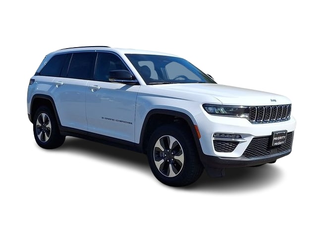Thumbnail: 2024 Jeep Grand Cherokee - 17