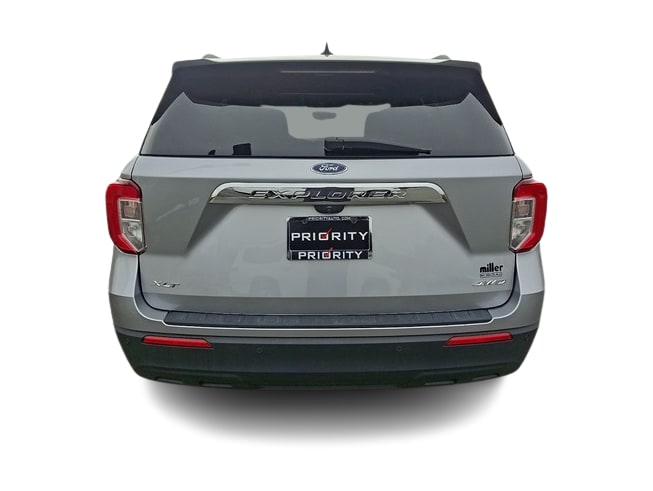 Thumbnail: 2022 Ford Explorer - 4