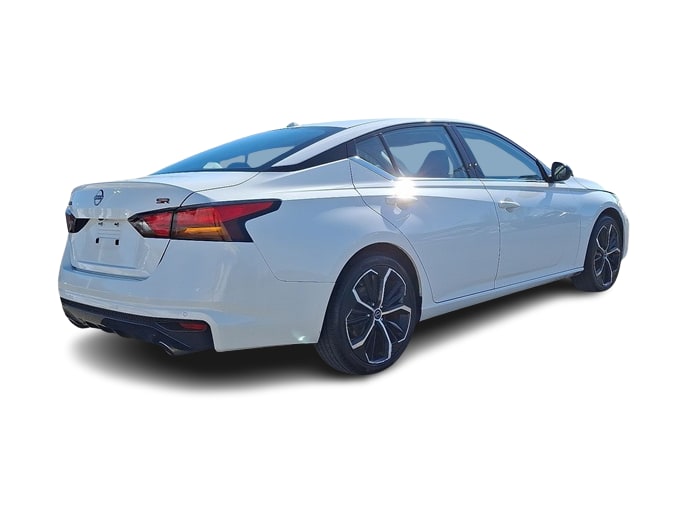 Thumbnail: 2024 Nissan Altima - 18