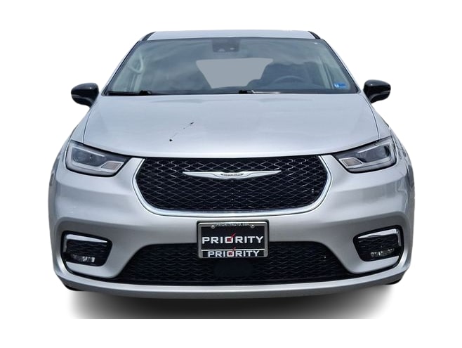 Thumbnail: 2024 Chrysler Pacifica - 5