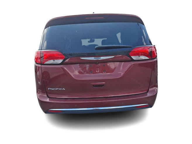 Thumbnail: 2019 Chrysler Pacifica - 3