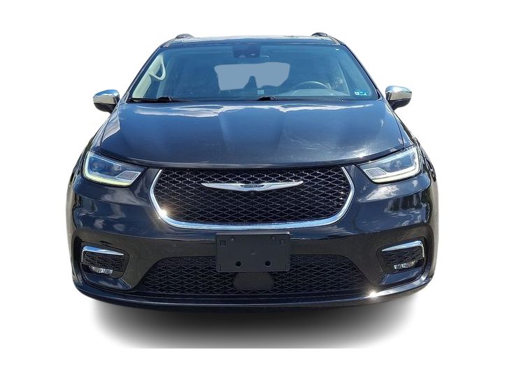 Thumbnail: 2023 Chrysler Pacifica - 6