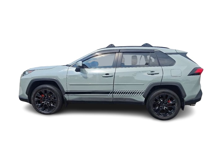Thumbnail: 2019 Toyota RAV4 - 3