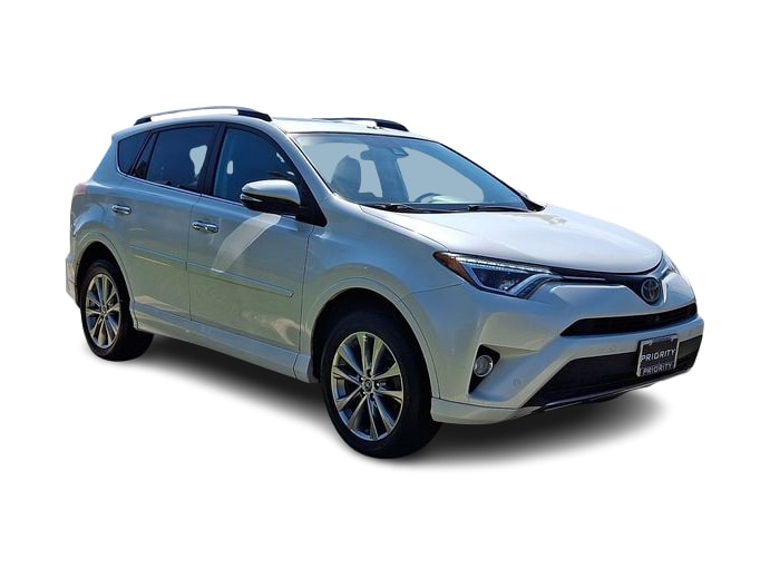 Thumbnail: 2017 Toyota RAV4 - 18