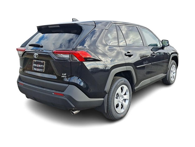 2024 Toyota RAV4 LE 13