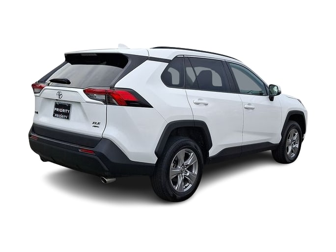 Thumbnail: 2024 Toyota RAV4 - 16