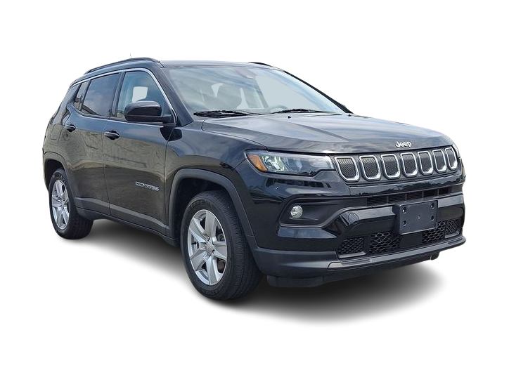 Thumbnail: 2022 Jeep Compass - 16