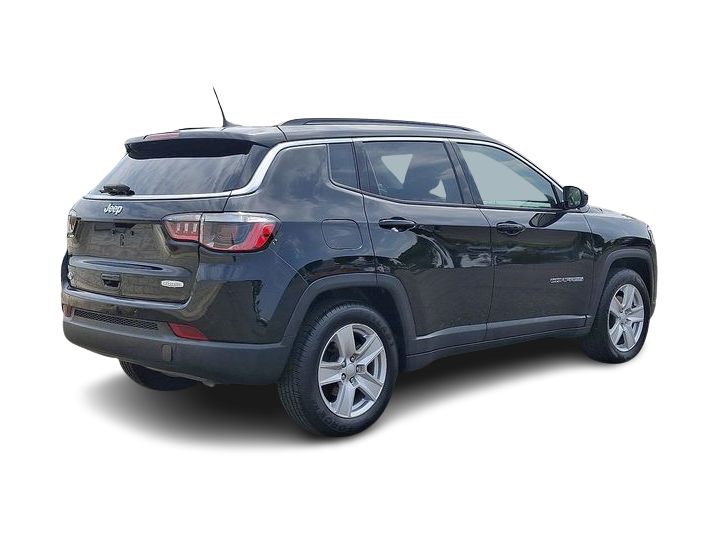 Thumbnail: 2022 Jeep Compass - 17