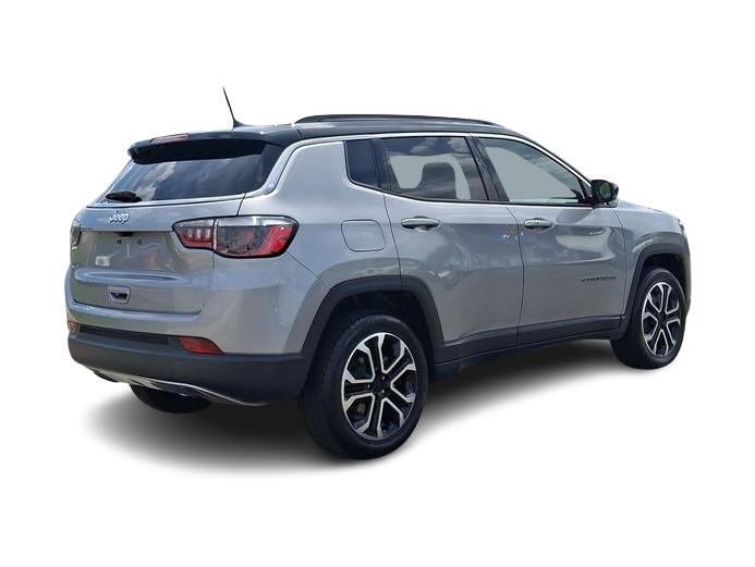 Thumbnail: 2023 Jeep Compass - 17