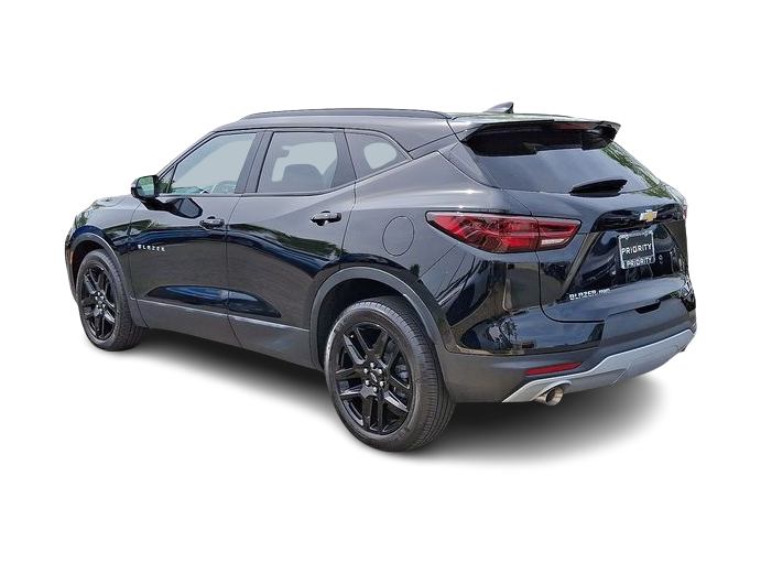 Thumbnail: 2023 Chevrolet Blazer - 4