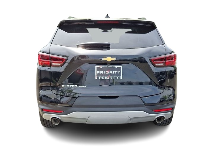 Thumbnail: 2023 Chevrolet Blazer - 5