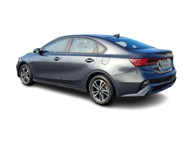Thumbnail: 2024 Kia Forte - 4