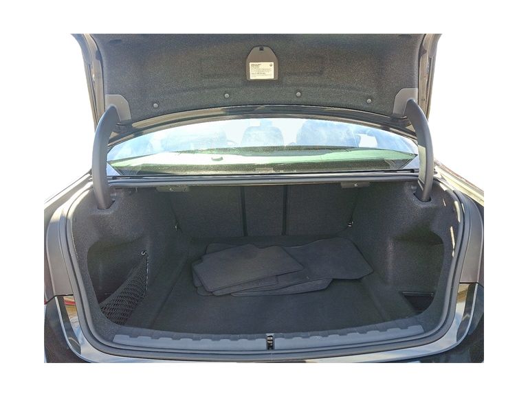 Thumbnail: 2024 BMW 3 Series - 15