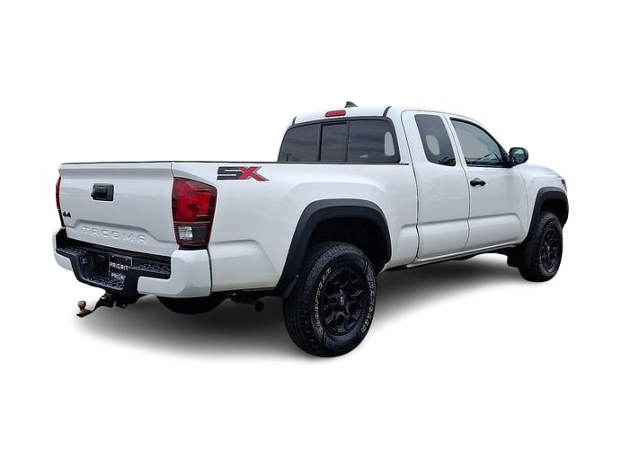 Thumbnail: 2021 Toyota Tacoma - 18