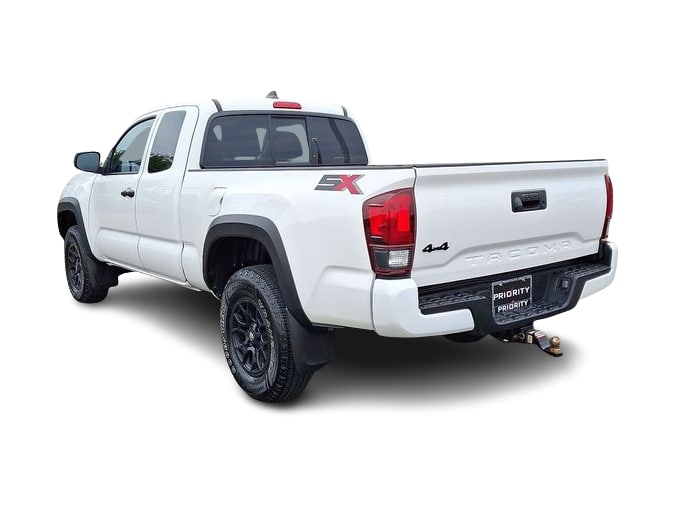 Thumbnail: 2021 Toyota Tacoma - 4