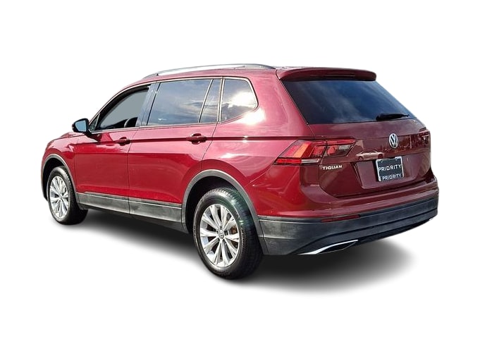 Thumbnail: 2018 Volkswagen Tiguan - 4