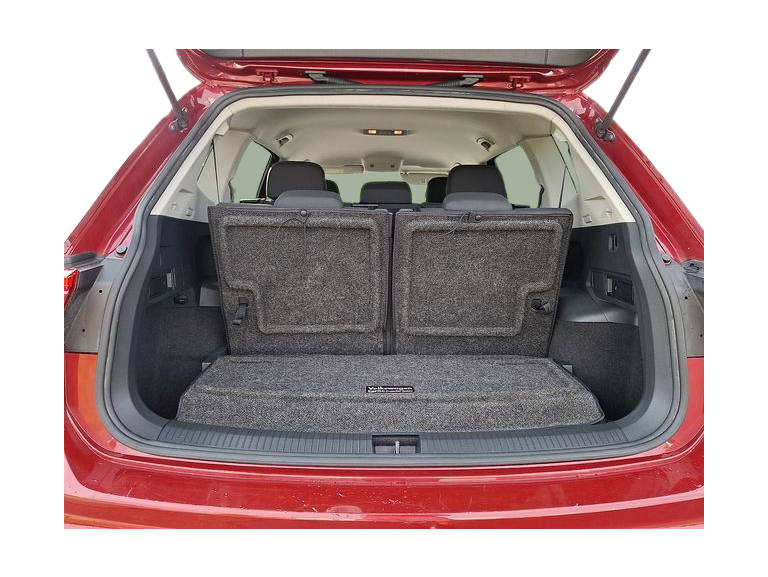 Thumbnail: 2018 Volkswagen Tiguan - 16