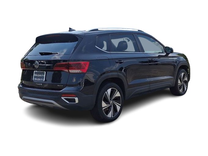 Thumbnail: 2024 Volkswagen Taos - 16